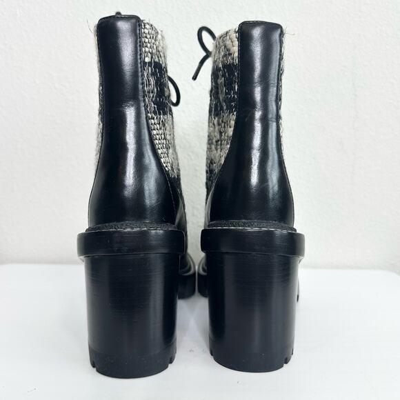 Tory Burch Miller Lug Sole Lace Up Boots Size 7 Tweed Wool Booties - Picture 4 of 6